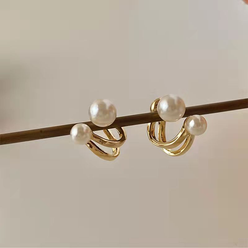 Korean Pearl Circle Earrings